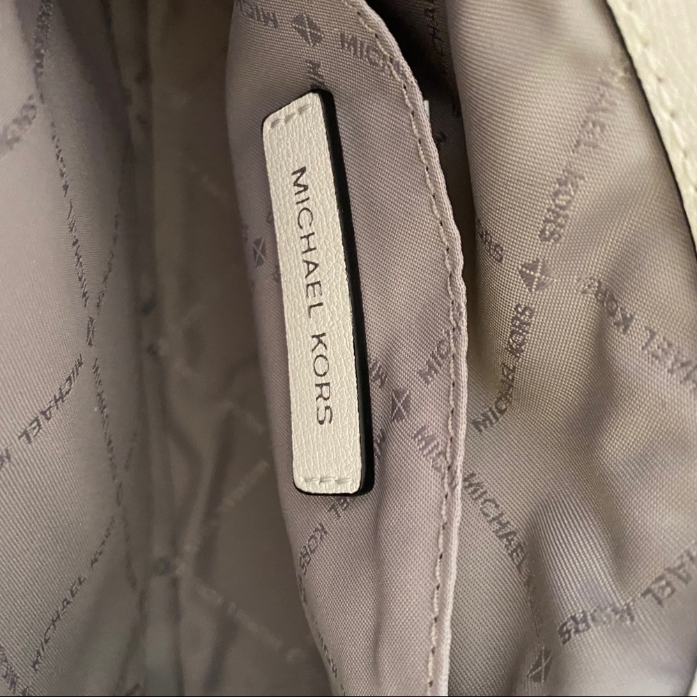 Firm ✨Michael Kors kinsley shoulder crossbody bag - Picture 11 of 15